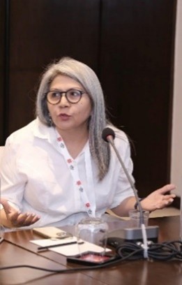 Ms.-Deepika-Diwan.jpg
