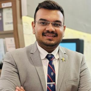 Mrinal Jain-Kadam Haat
